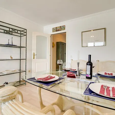Apartamento Atenea @edificio Golden Life